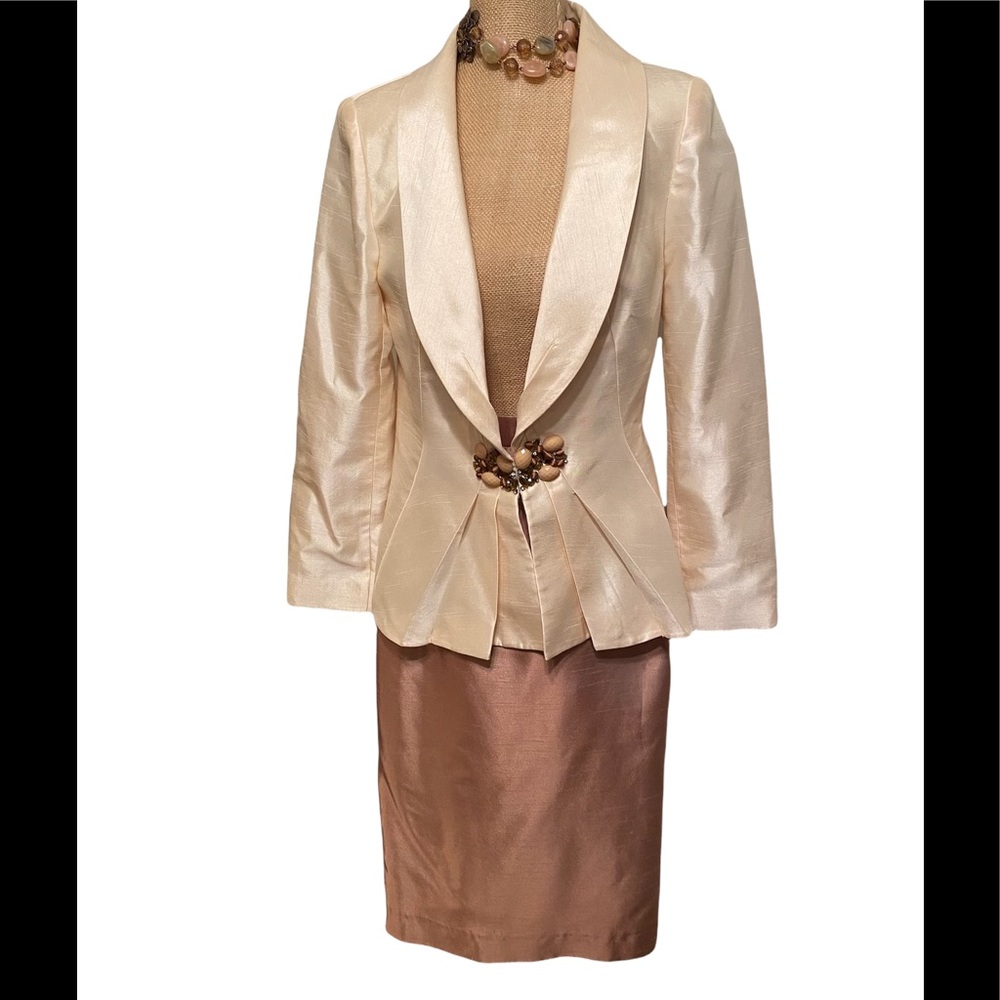 Tiffany Collection 2-Piece Skirt Set